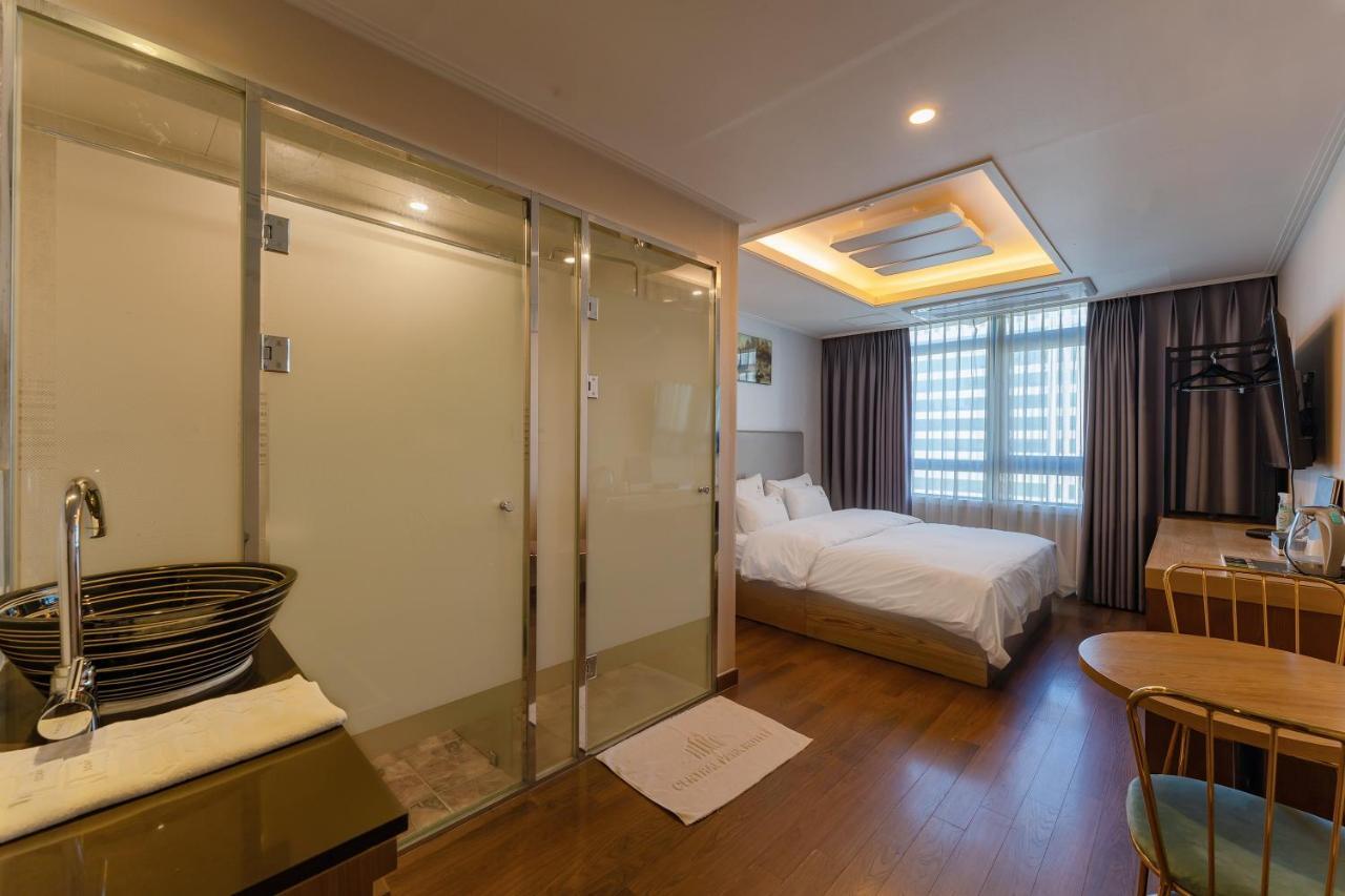 Central Park Hotel Busan Exterior photo